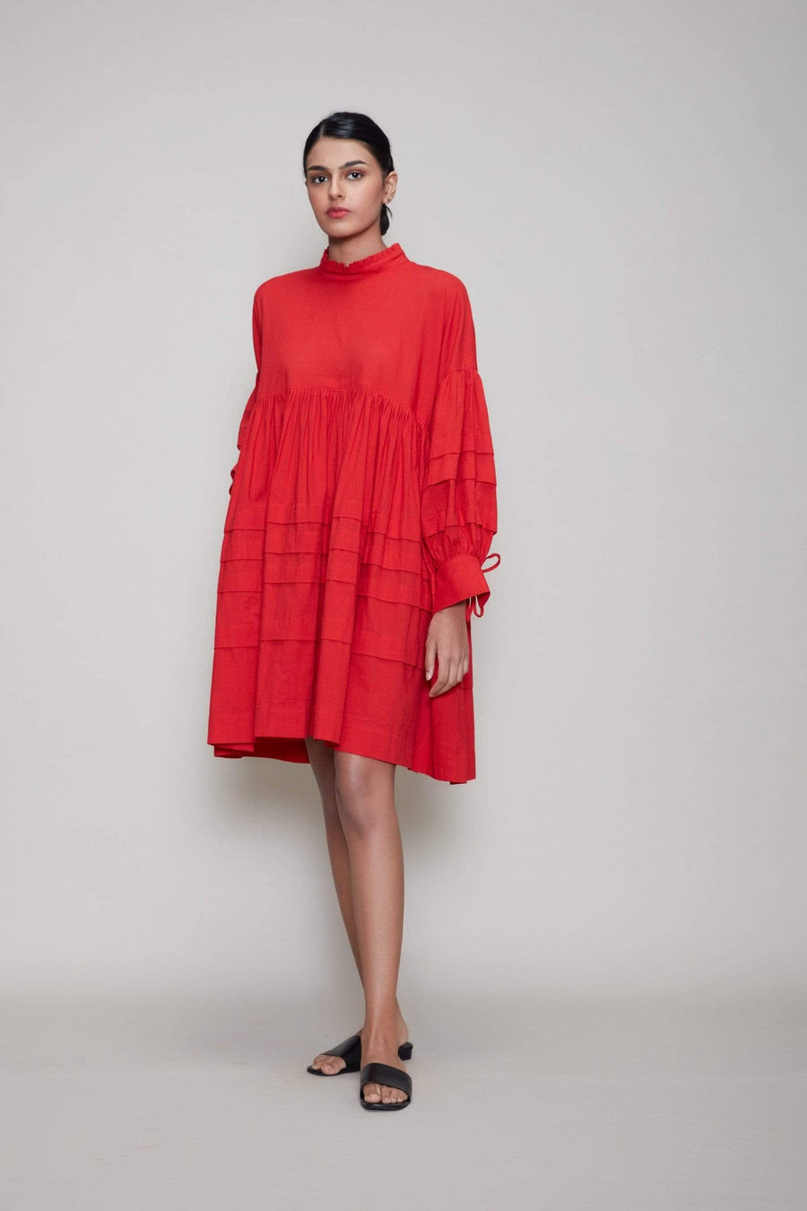 AVIRA AAKAAR DRESS - RED